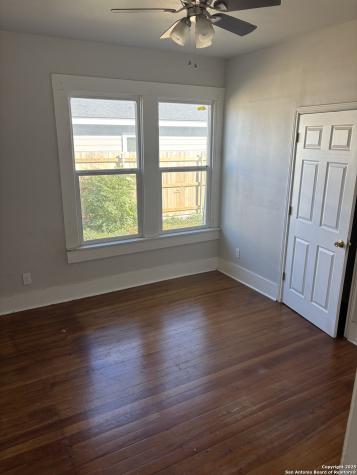 838 King Avenue San Antonio TX 78211
