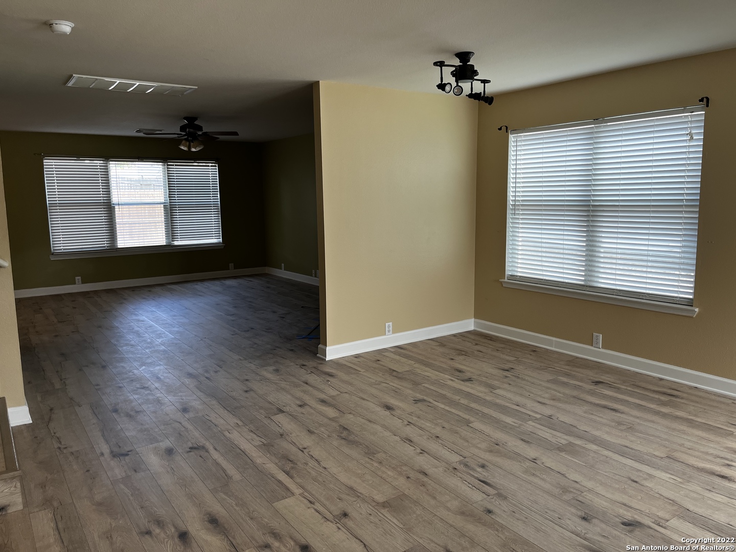 1707 Mountain Brook Schertz TX 78154