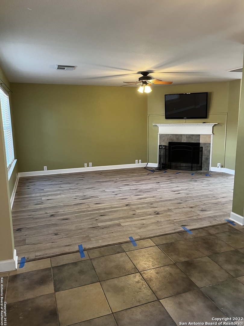 1707 Mountain Brook Schertz TX 78154