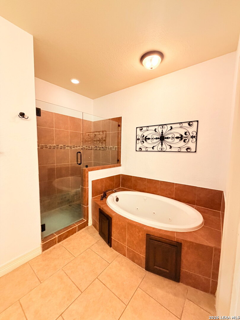 5923 Whitby San Antonio TX 78240