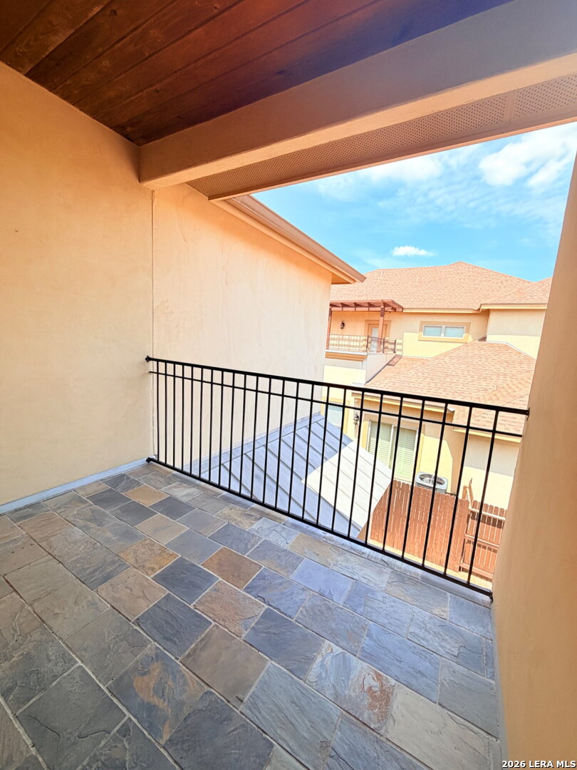 5923 Whitby San Antonio TX 78240