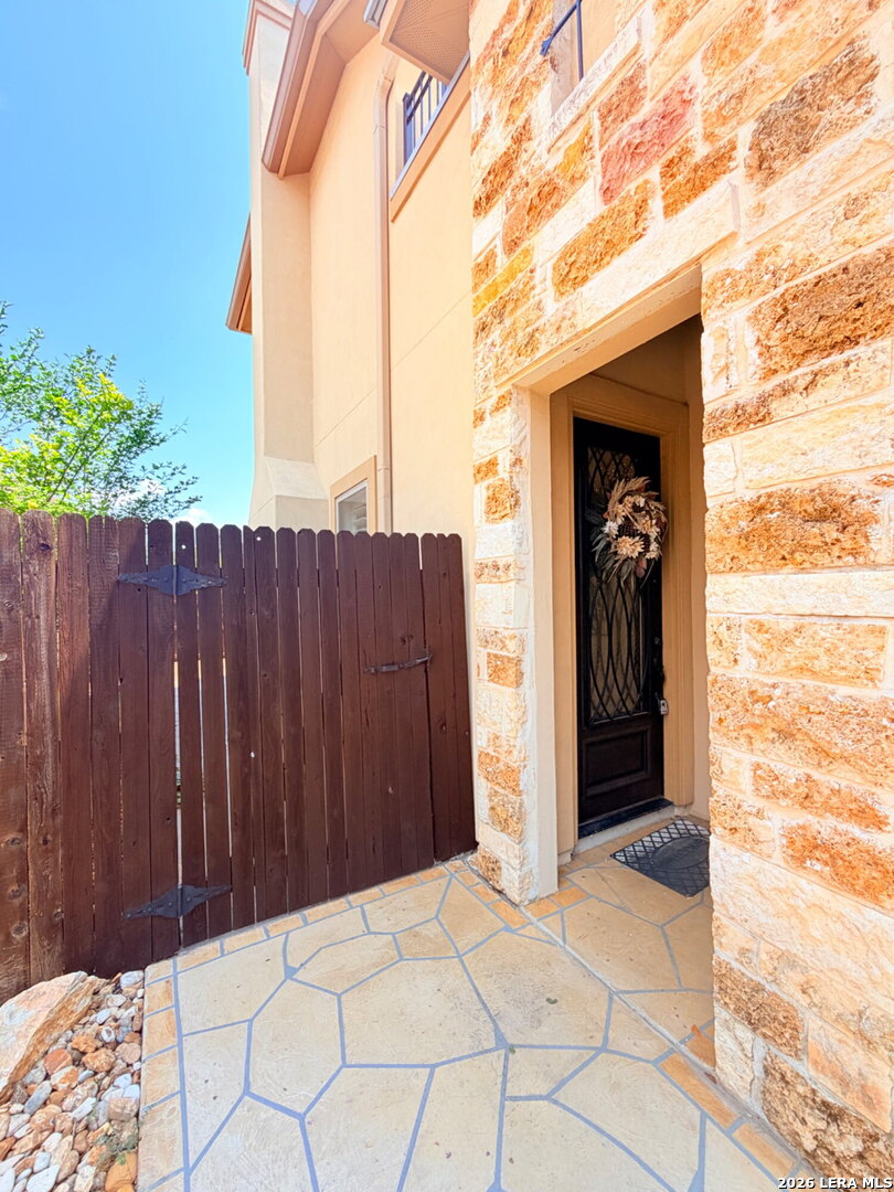 5923 Whitby San Antonio TX 78240