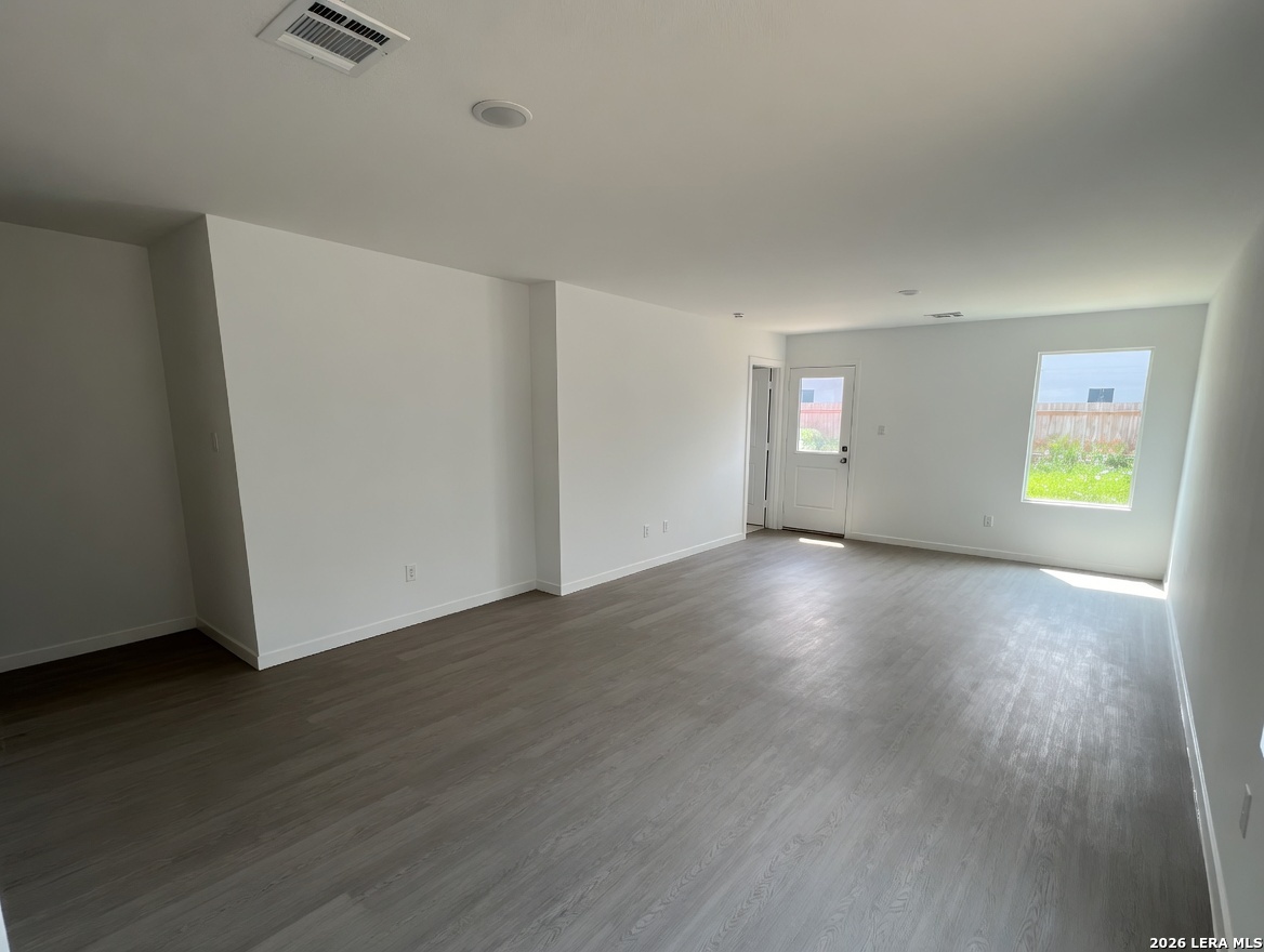 151 Pastar Falls Seguin TX 78155