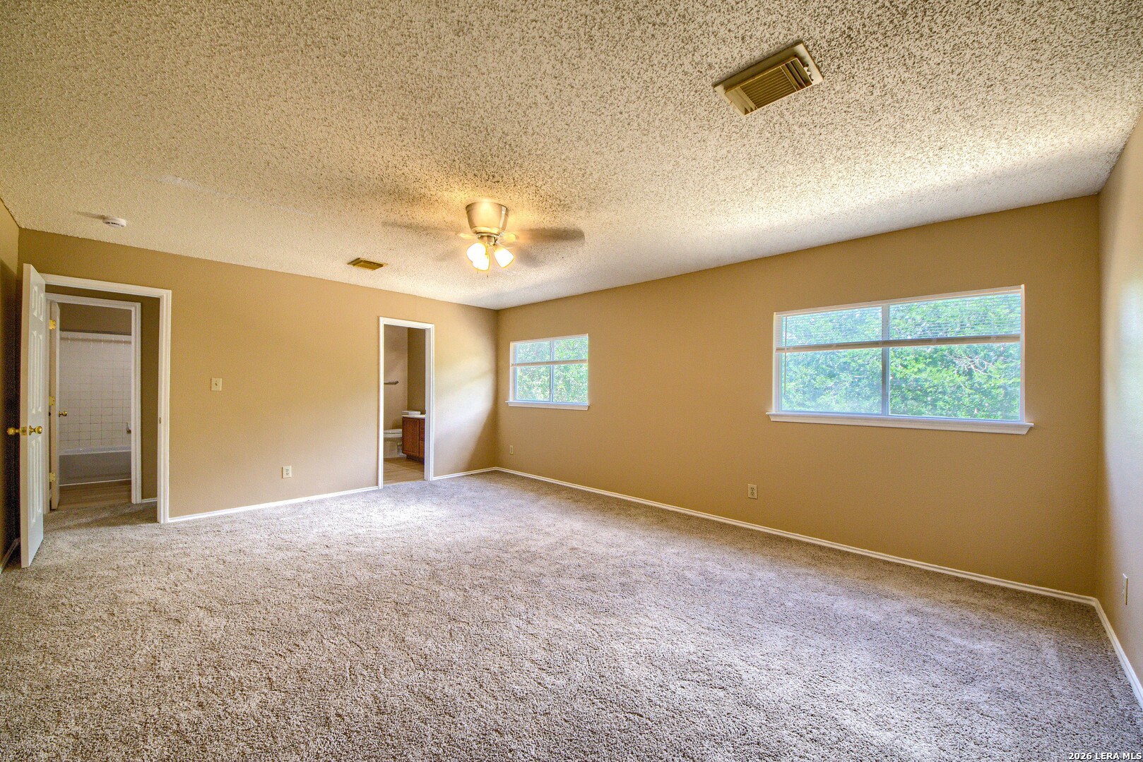 10214 Mission Creek Converse TX 78109
