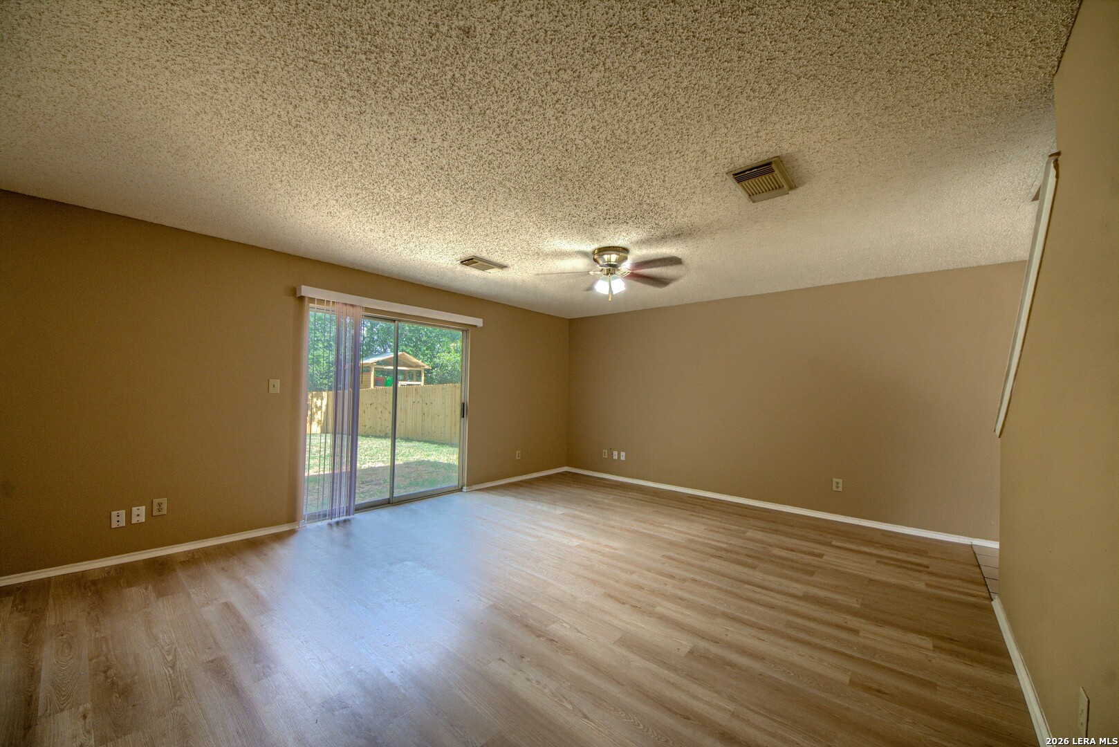 10214 Mission Creek Converse TX 78109