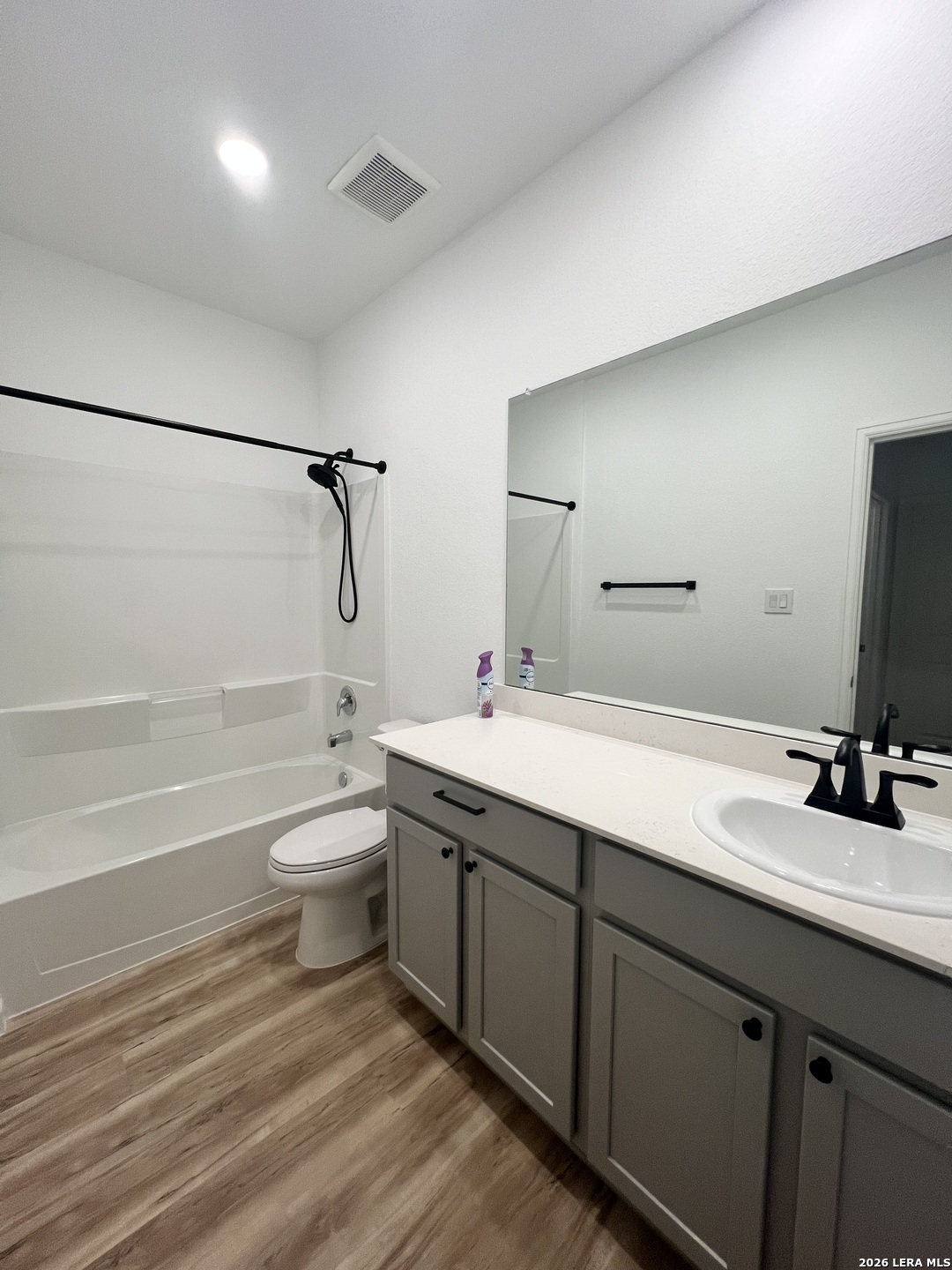 2019 Penwern Alley Lane League City TX 77573