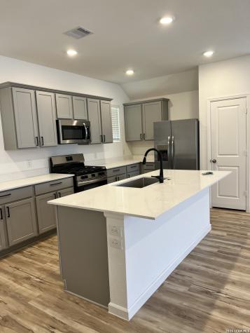 2019 Penwern Alley Lane League City TX 77573
