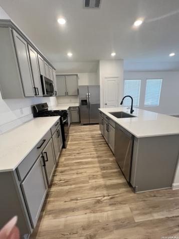 2019 Penwern Alley Lane League City TX 77573