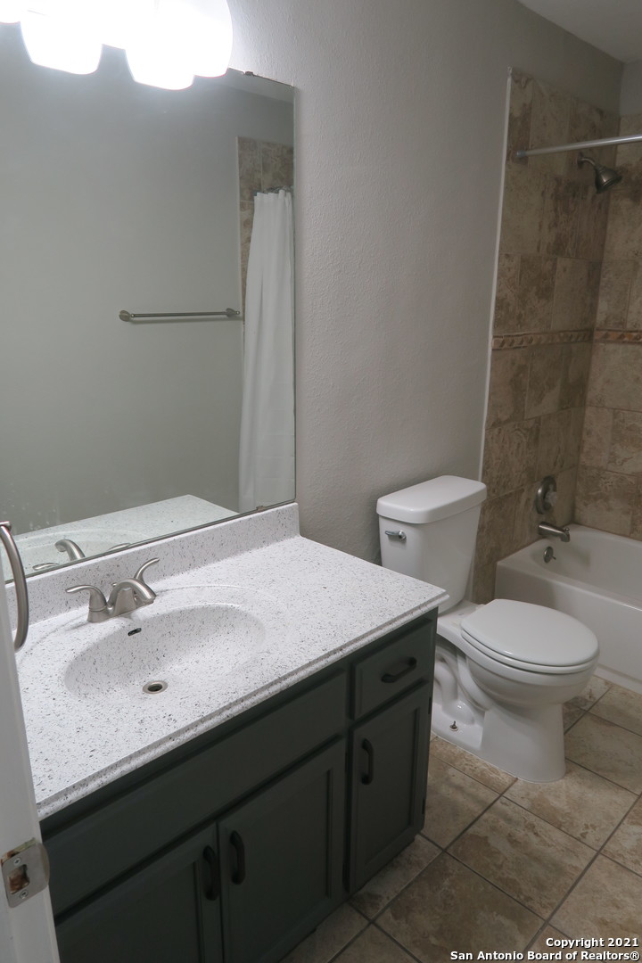 8720 Welles Harbor San Antonio TX 78240