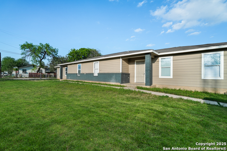 212 Bynum Avenue San Antonio TX 78211