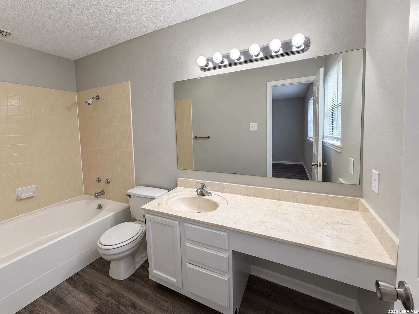 6111 Feather Nest Lane San Antonio TX 78233