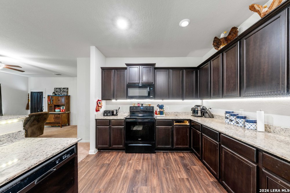 739 Veloway Trail New Braunfels TX 78132