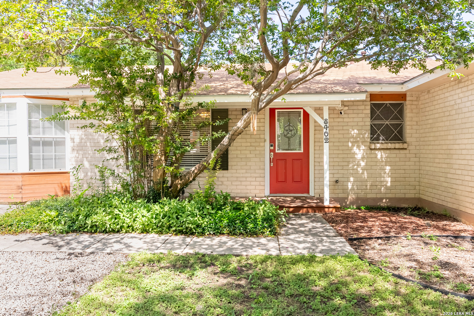 8402 Cimarron Drive San Antonio TX 78218