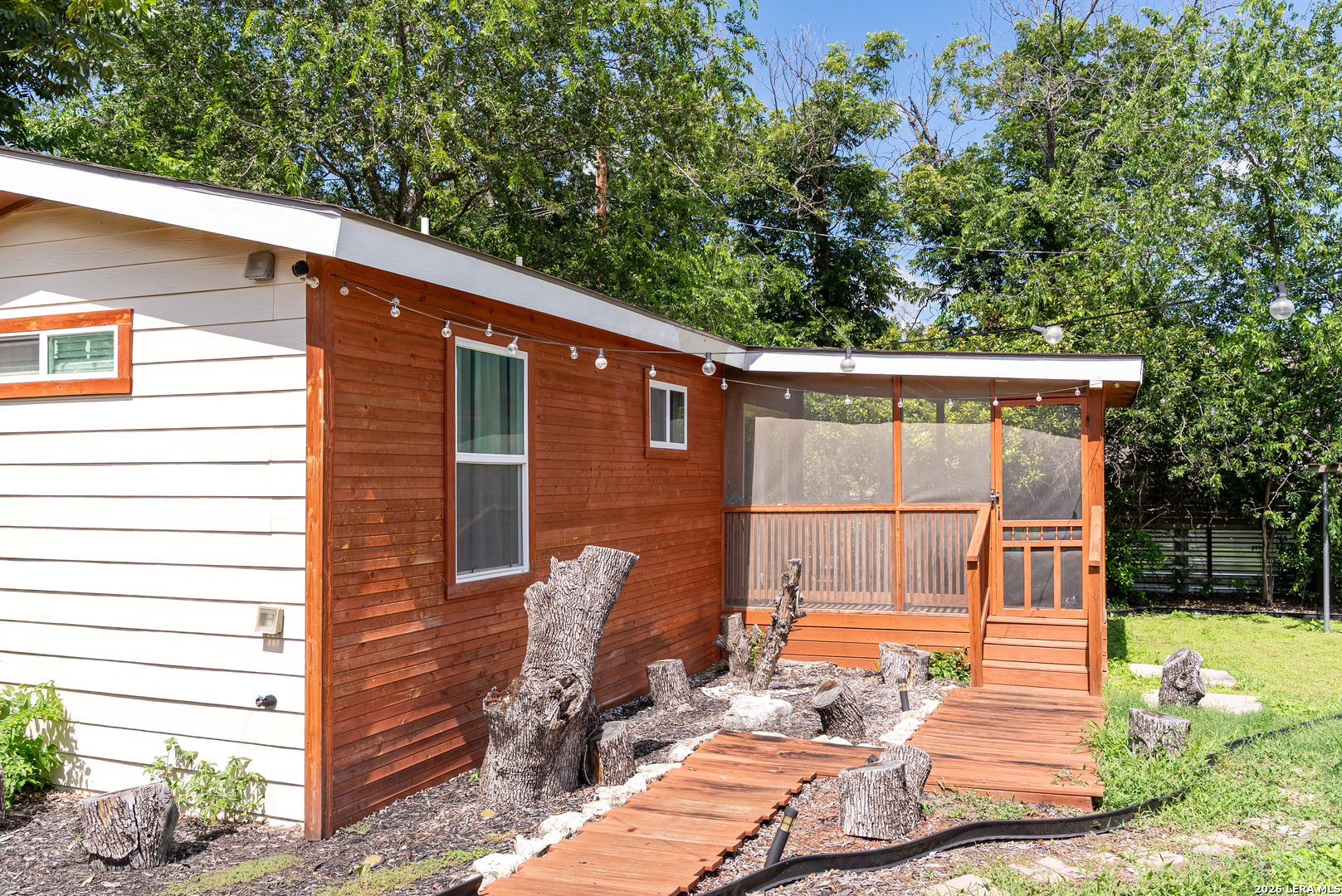 8402 Cimarron Drive San Antonio TX 78218