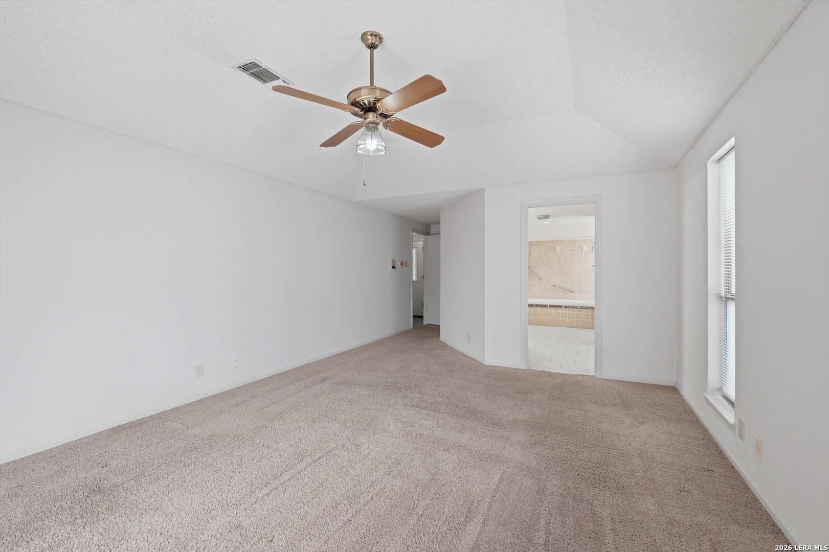 6118 Windy Knoll Windcrest TX 78239