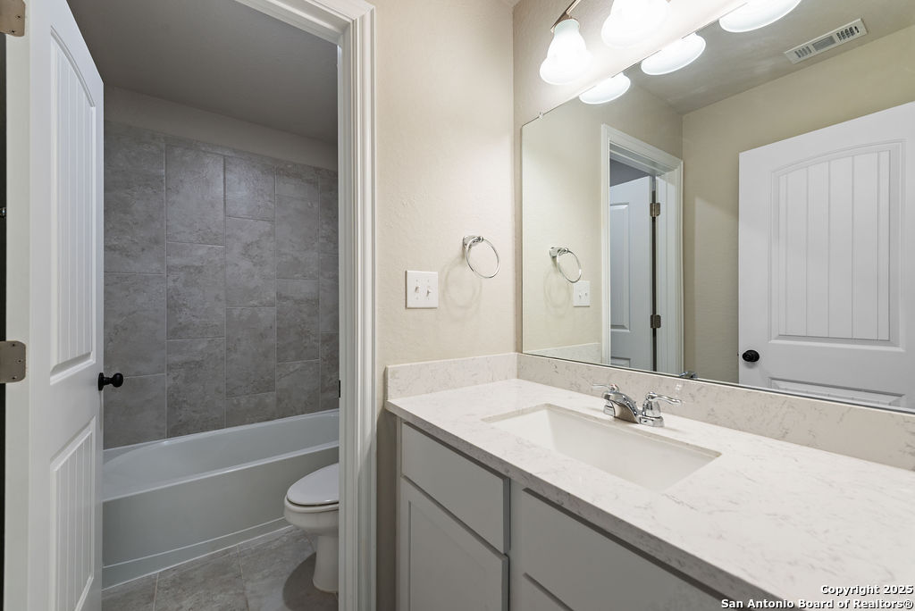 2058 Egret Avenue New Braunfels TX 78132