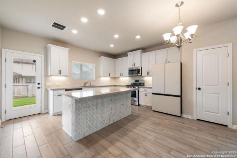 2058 Egret Avenue New Braunfels TX 78132