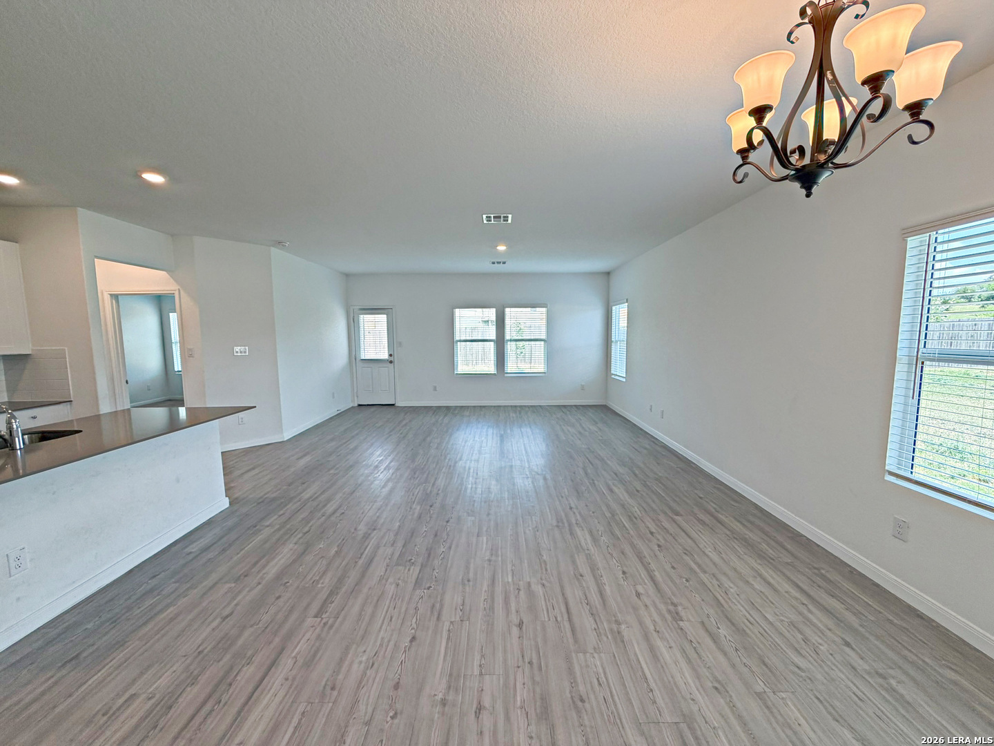 12931 Rosemary Bend Converse TX 78109