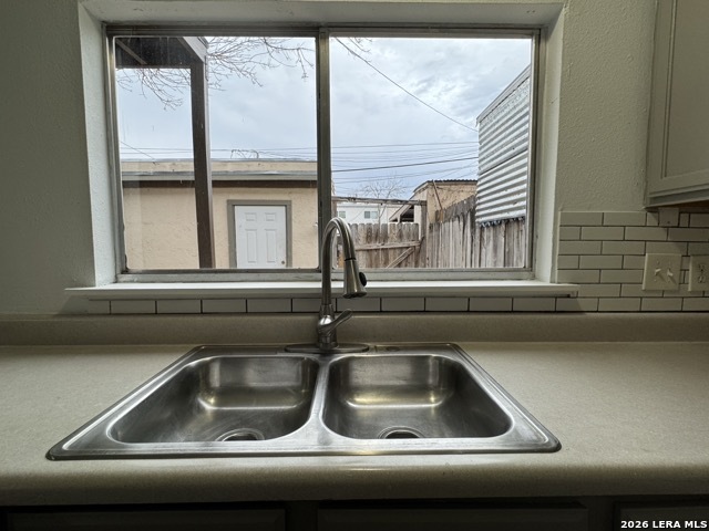 6631 Spring Hurst San Antonio TX 78249
