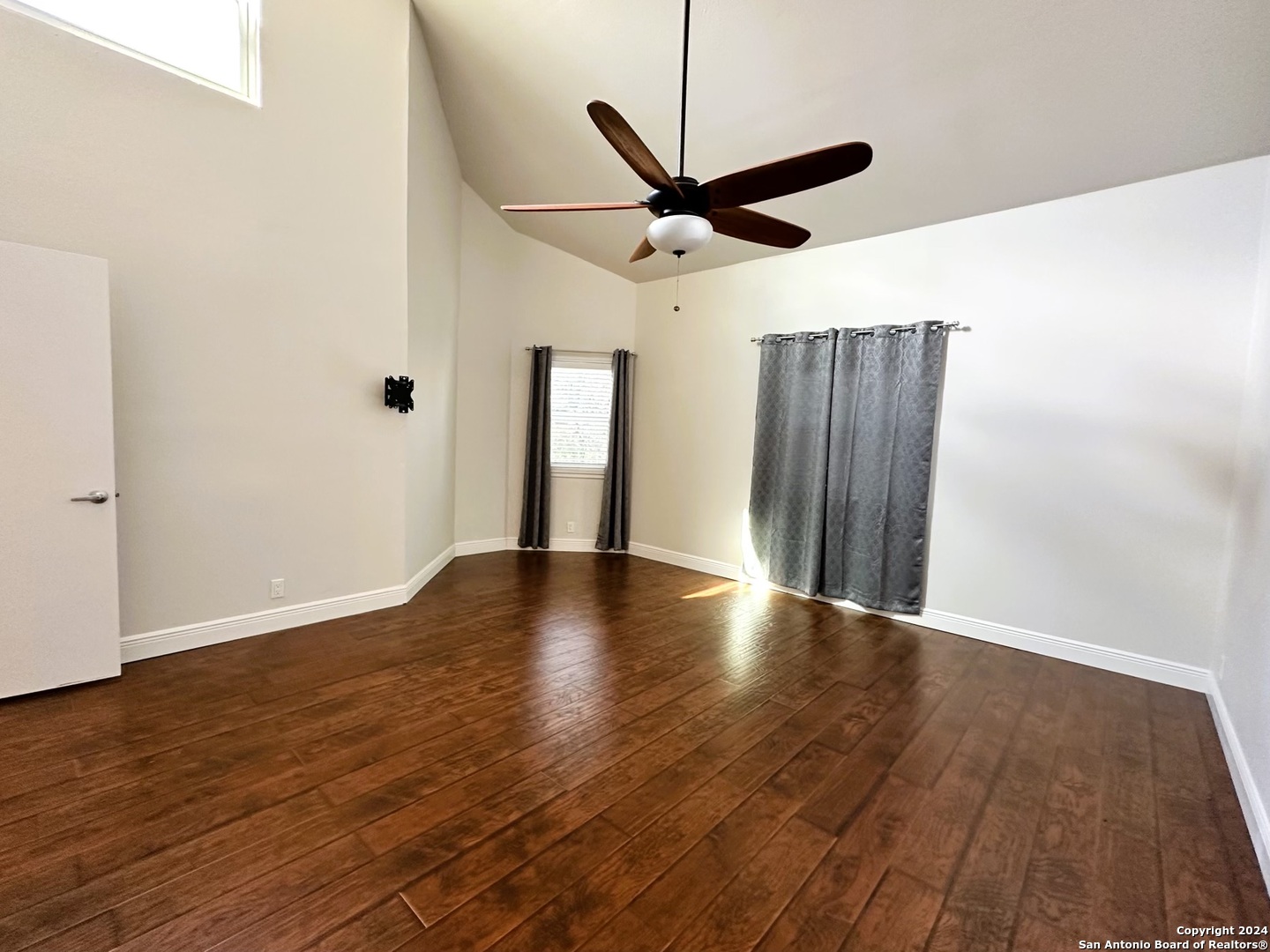 8533 Echo Creek Lane San Antonio TX 78240