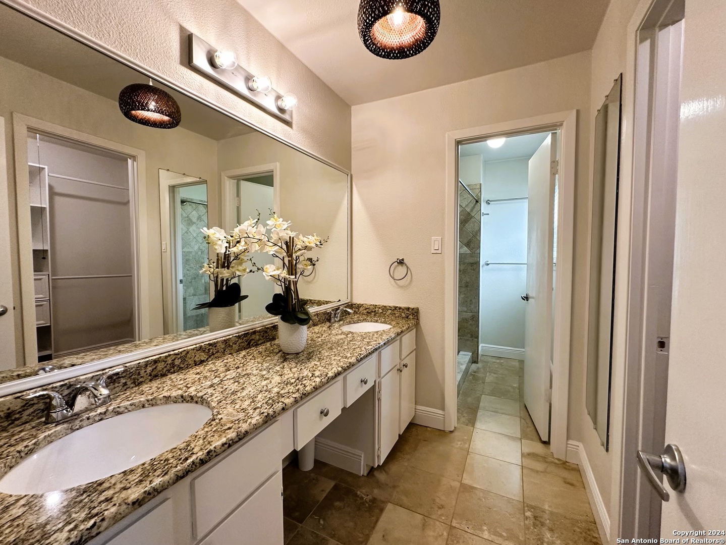 8533 Echo Creek Lane San Antonio TX 78240