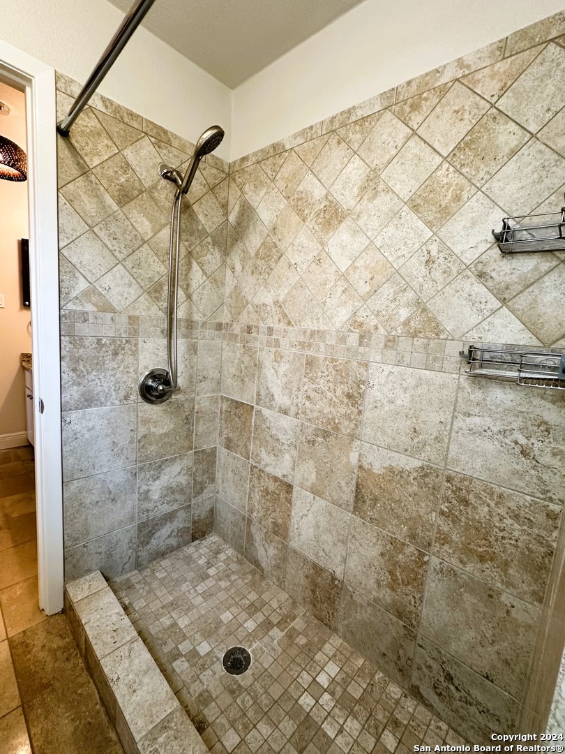 8533 Echo Creek Lane San Antonio TX 78240