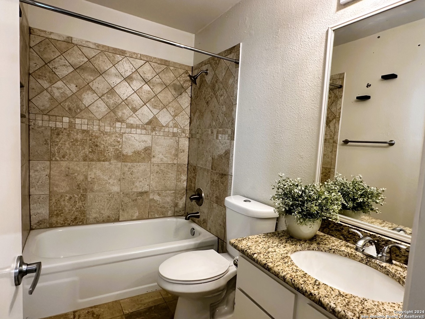 8533 Echo Creek Lane San Antonio TX 78240
