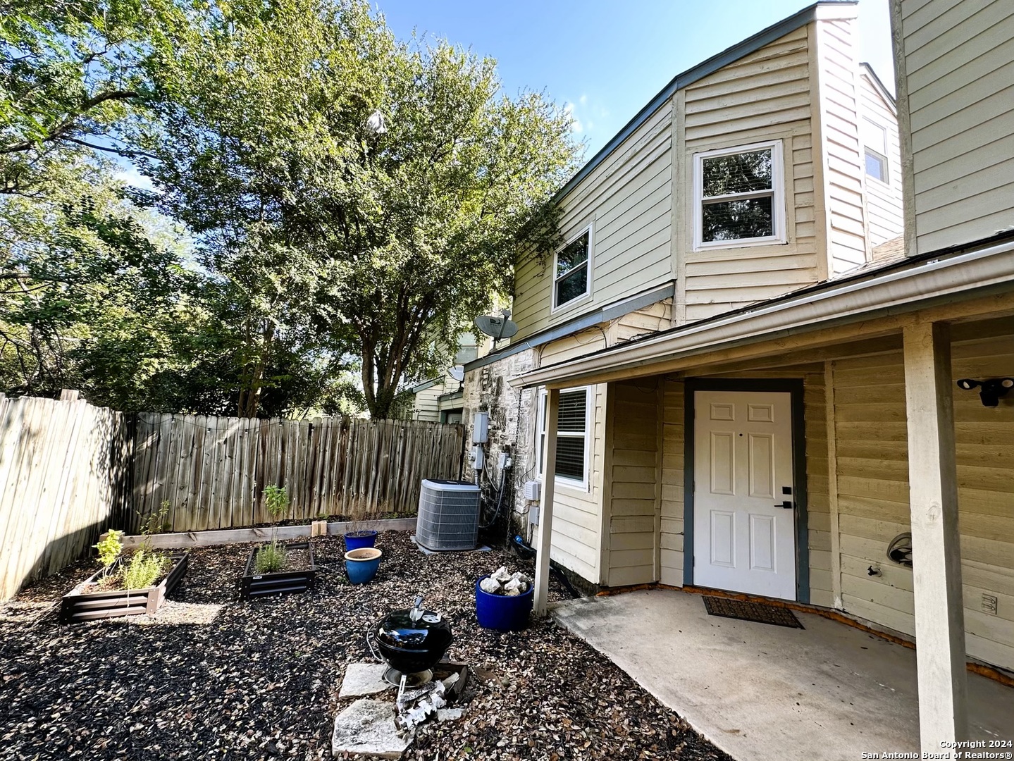 8533 Echo Creek Lane San Antonio TX 78240