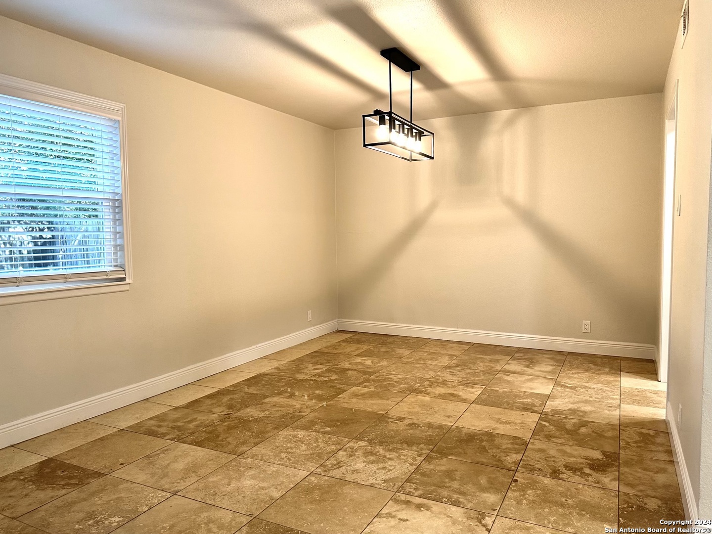 8533 Echo Creek Lane San Antonio TX 78240