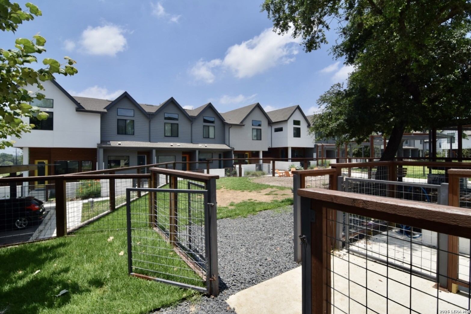 102 Tendick Street San Antonio TX 78209