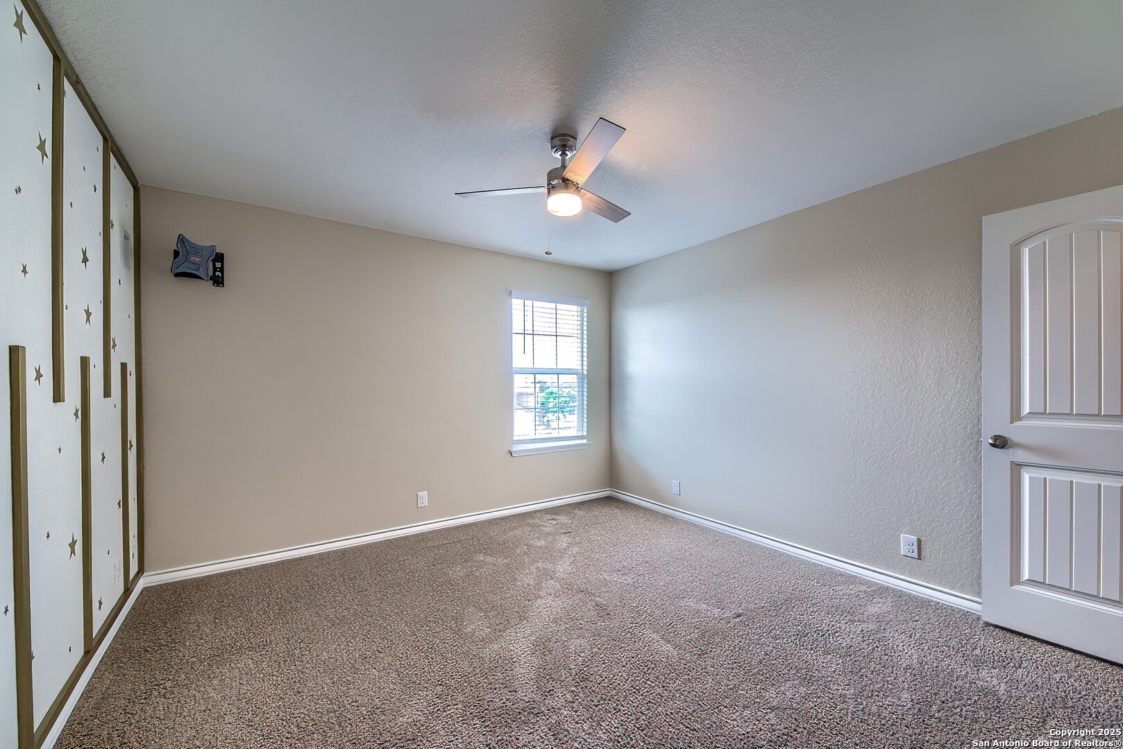 815 Red Crossbill San Antonio TX 78253