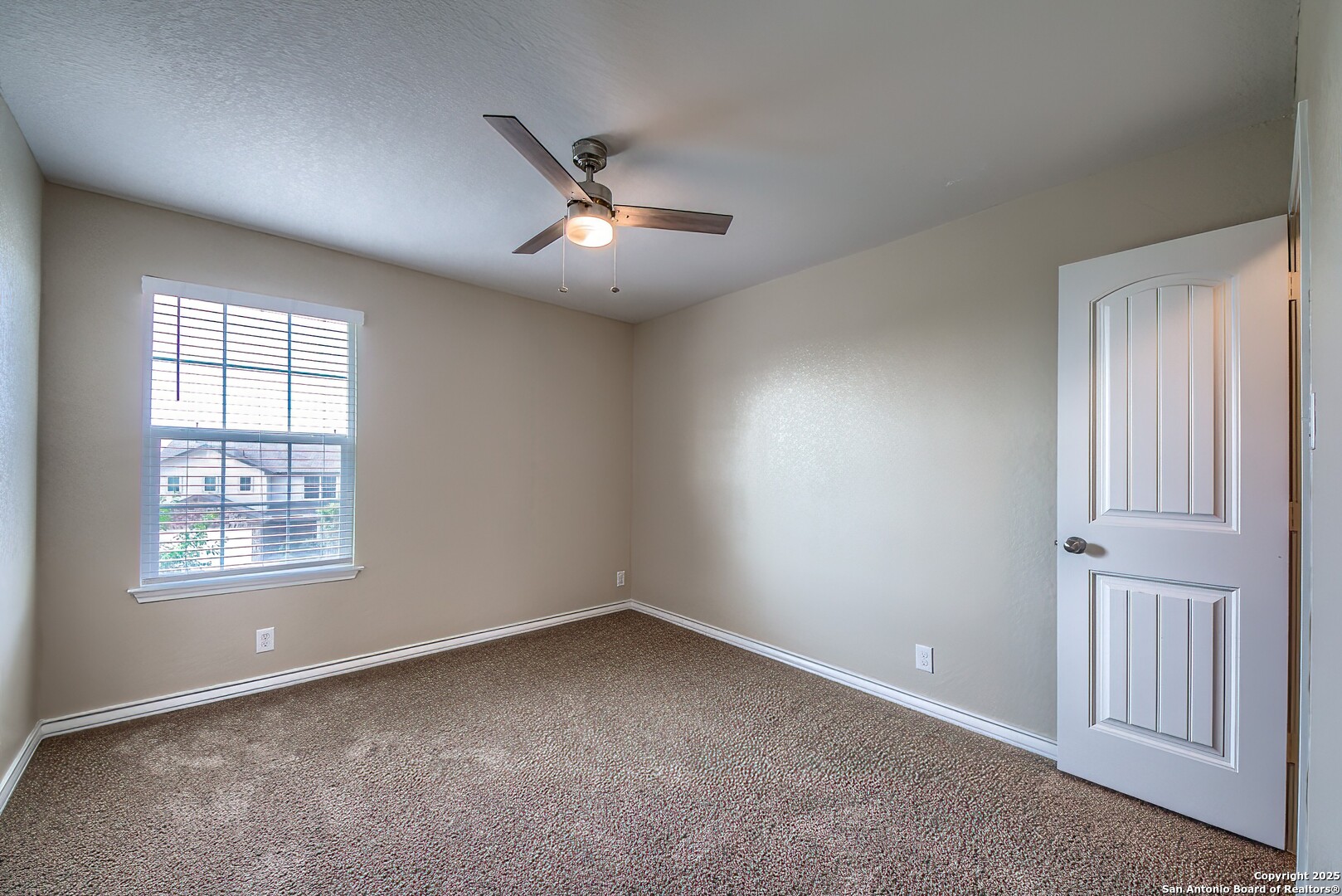 815 Red Crossbill San Antonio TX 78253