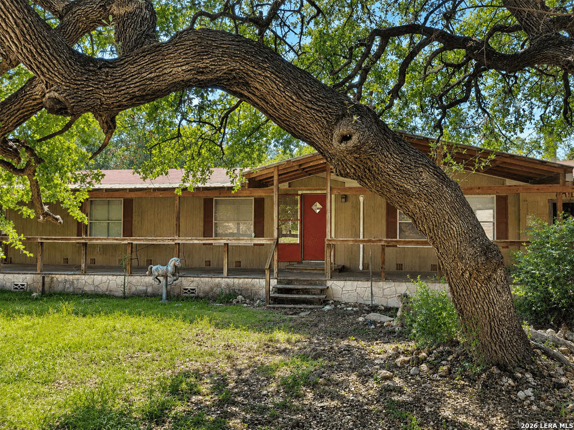735 Horseshoe Track Spring Branch TX 78070
