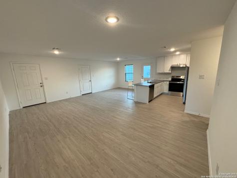 8503 Black Sapphire San Antonio TX 78263