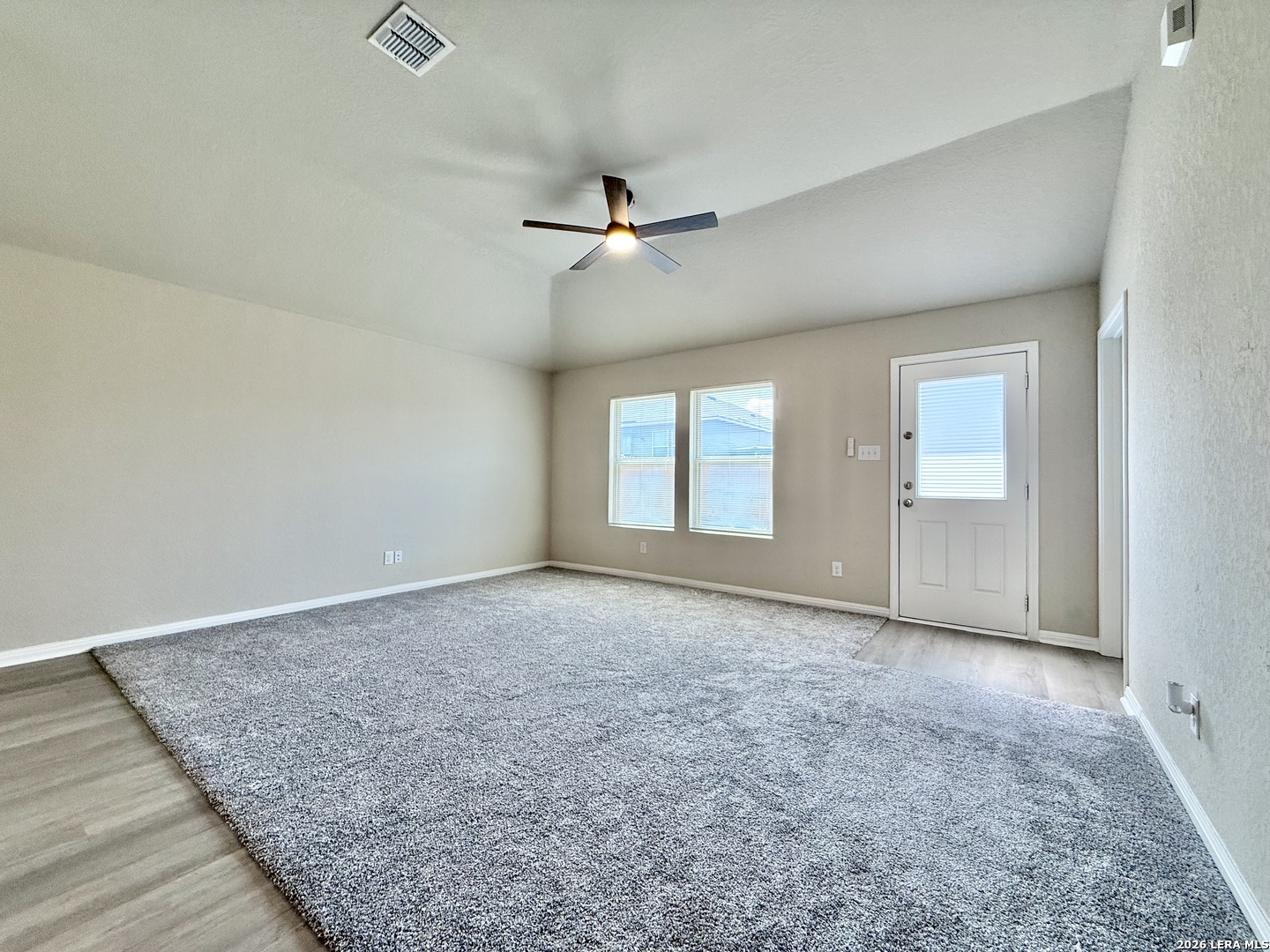 6851 Titan Park Converse TX 78109