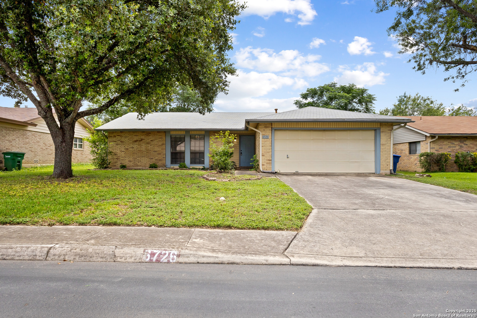 6726 Country Field San Antonio TX 78240