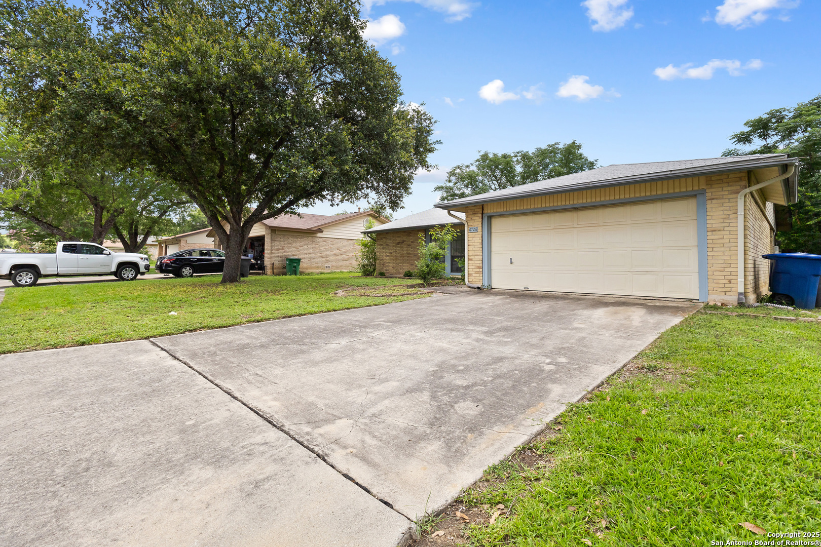 6726 Country Field San Antonio TX 78240