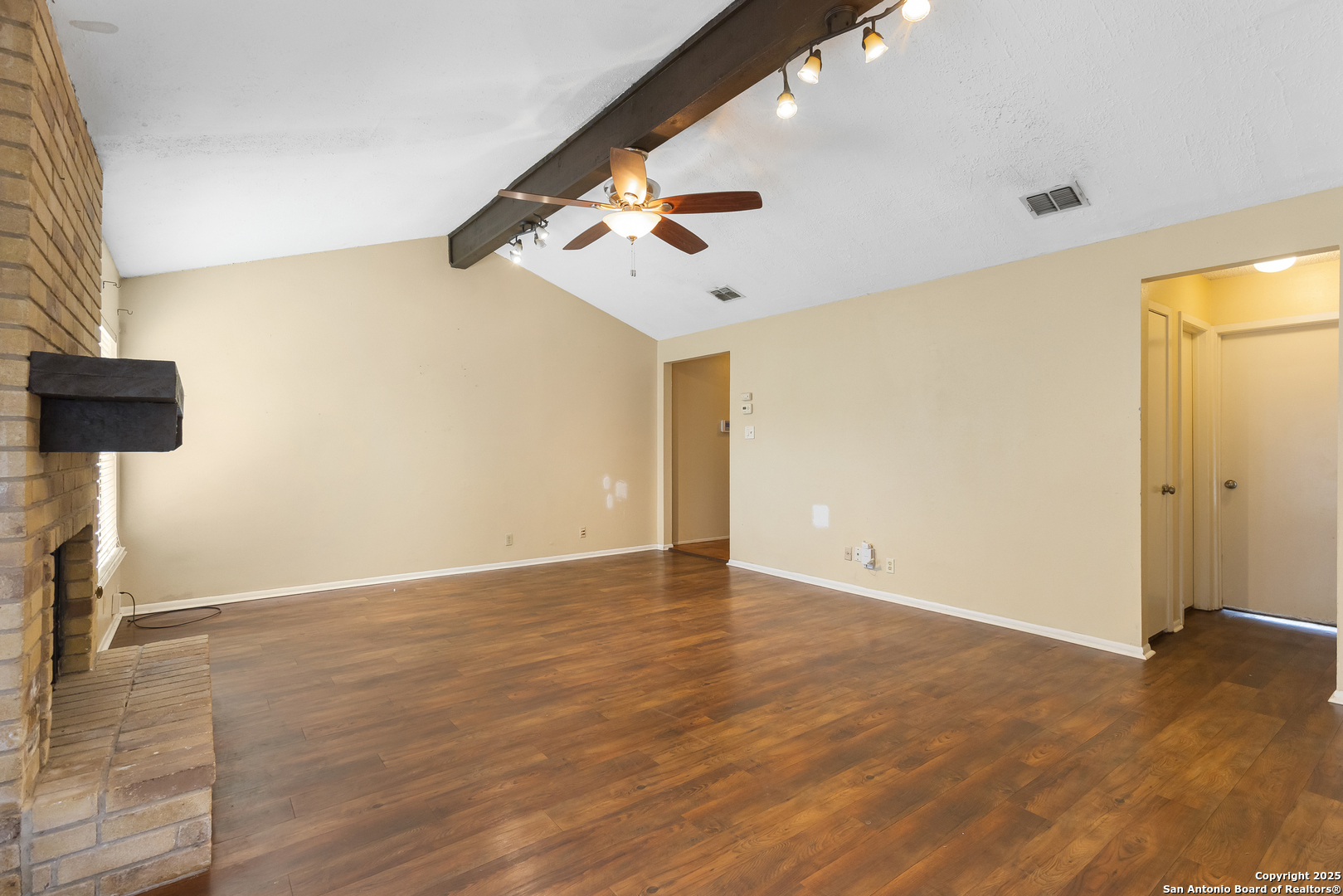6726 Country Field San Antonio TX 78240
