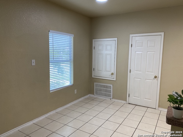 1707 Dawson Street San Antonio TX 78202