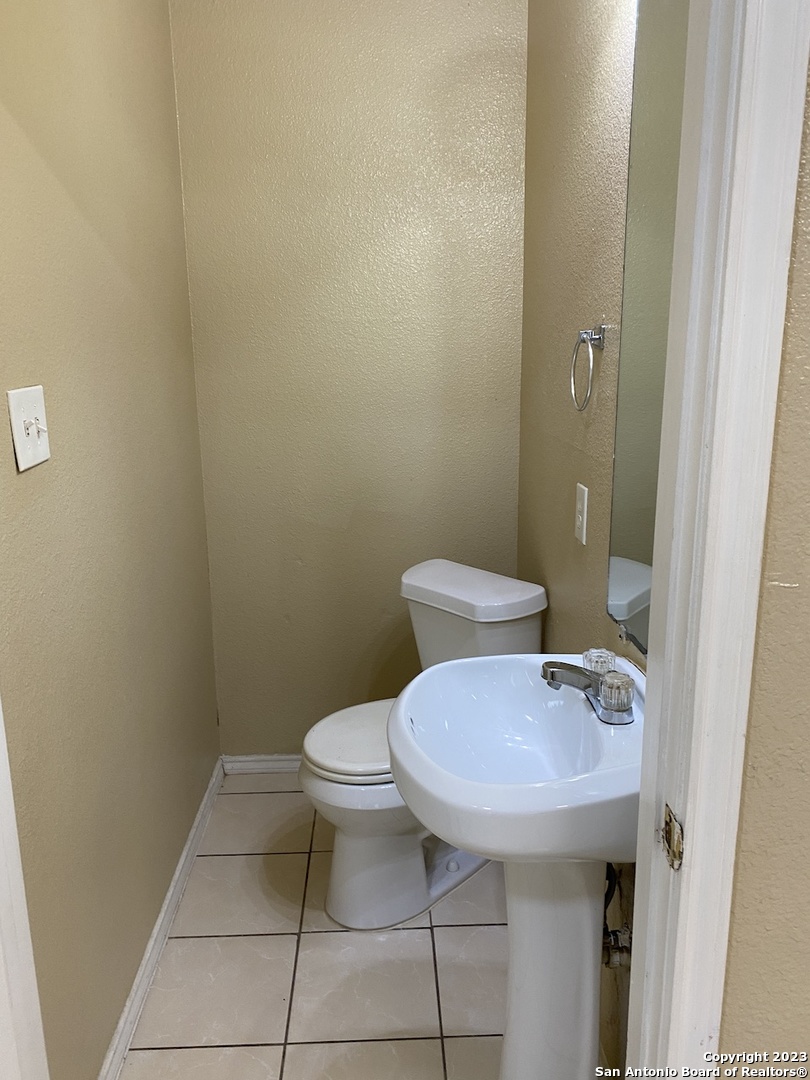 1707 Dawson Street San Antonio TX 78202