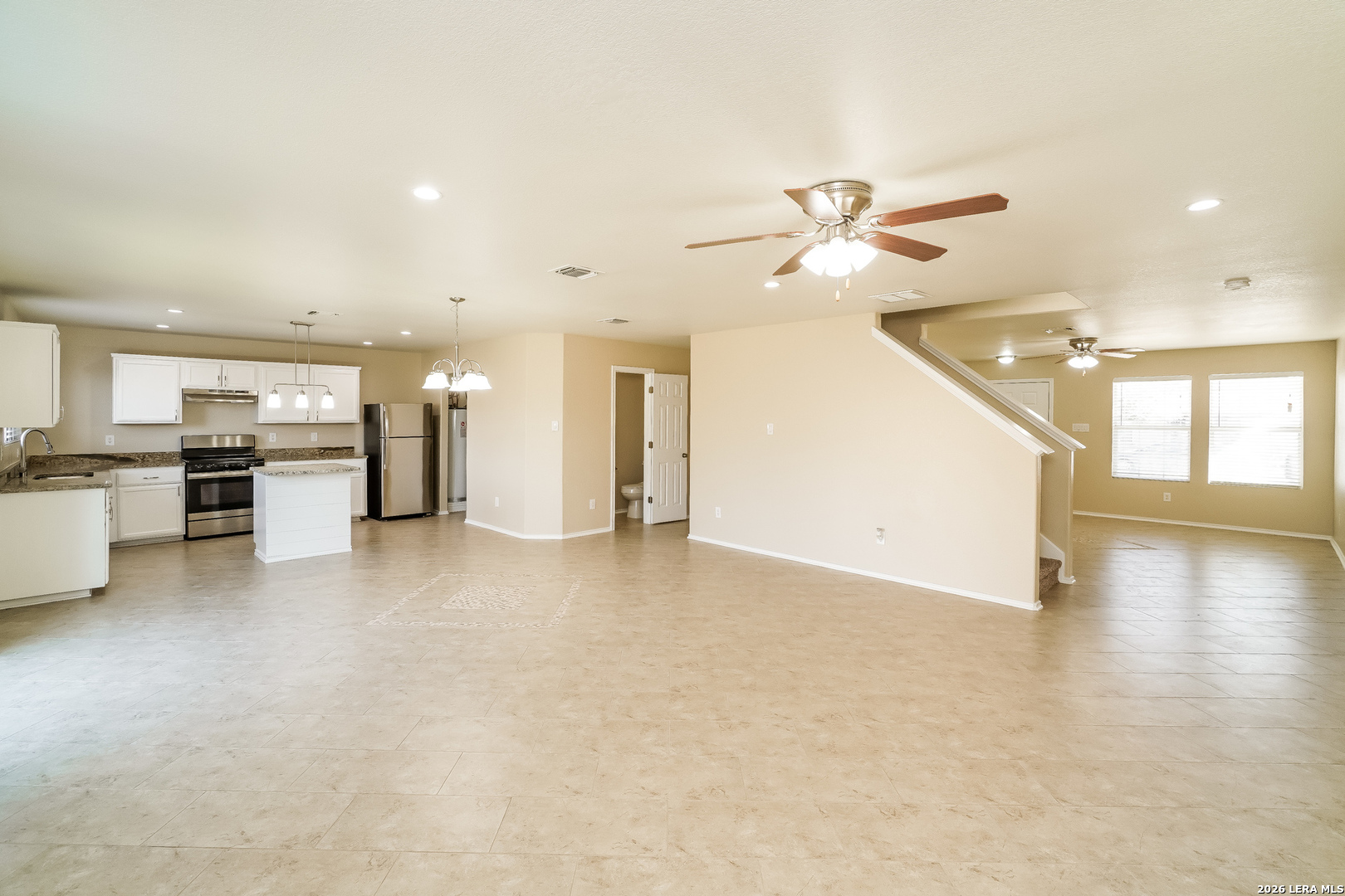3947 Key West Converse TX 78109