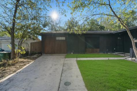 3314 Deer Creek San Antonio TX 78230