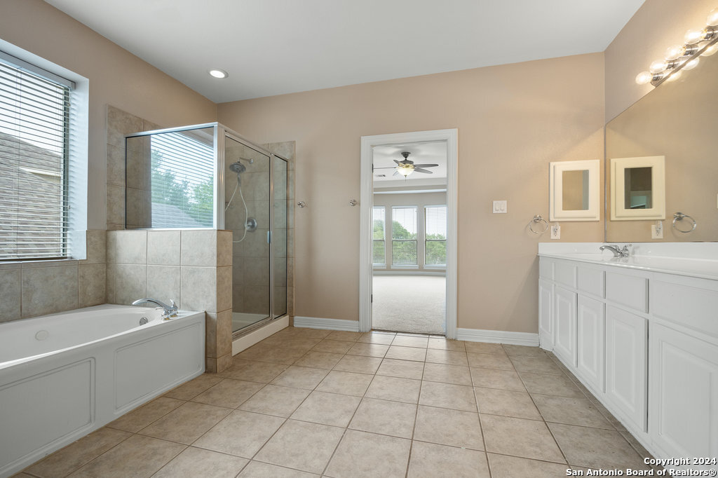 410 Cadence Hill San Antonio TX 78260