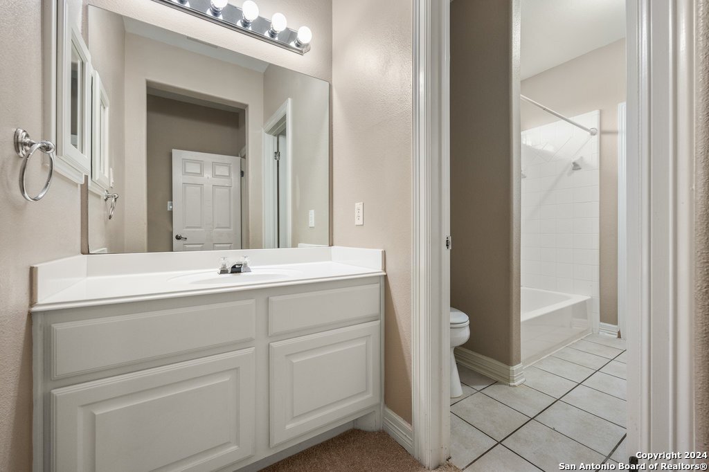 410 Cadence Hill San Antonio TX 78260