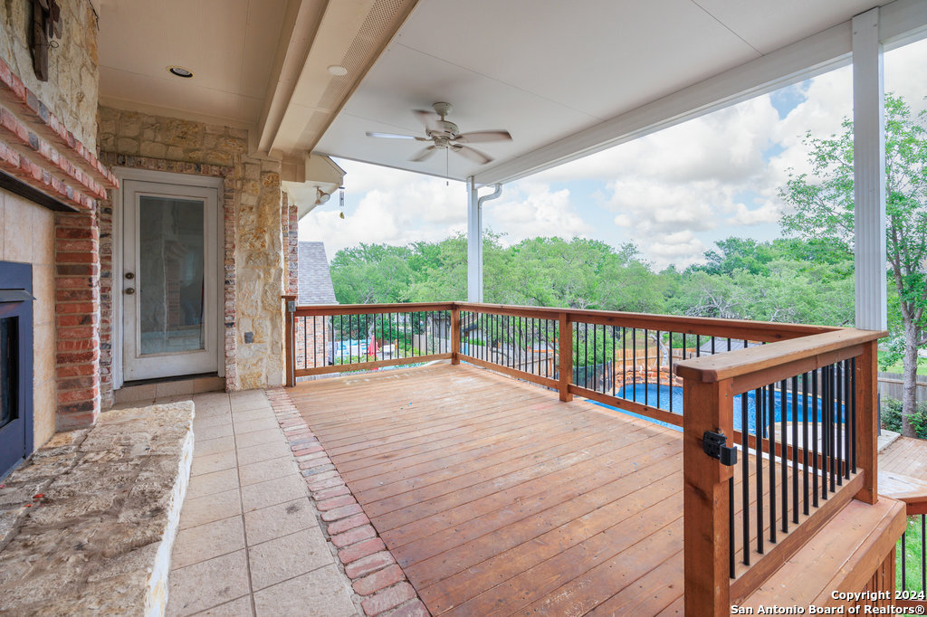 410 Cadence Hill San Antonio TX 78260