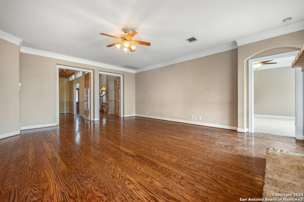 410 Cadence Hill San Antonio TX 78260