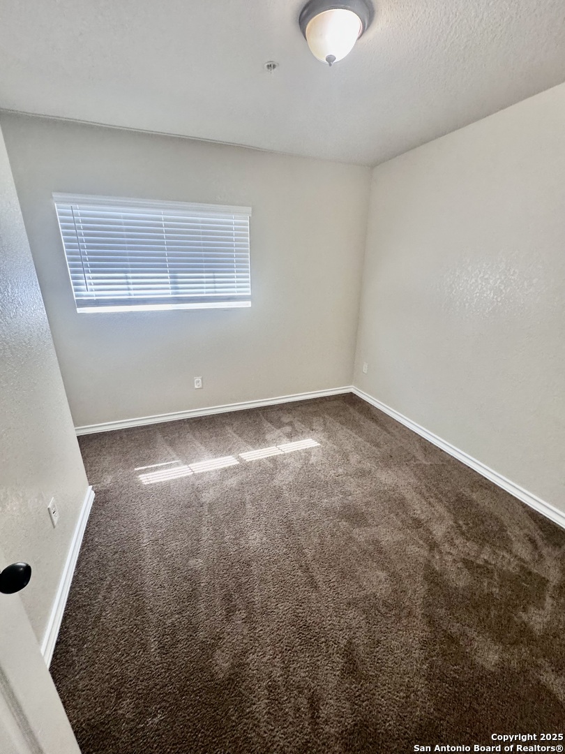 4911 Stowers San Antonio TX 78238