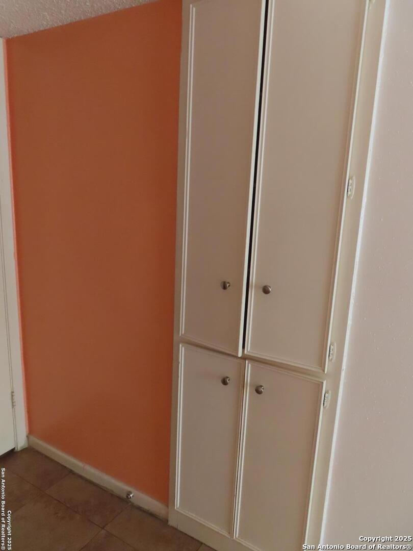 9503 Powhatan San Antonio TX 78230