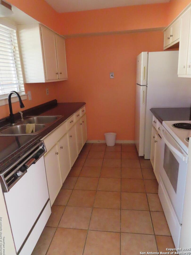 9503 Powhatan San Antonio TX 78230