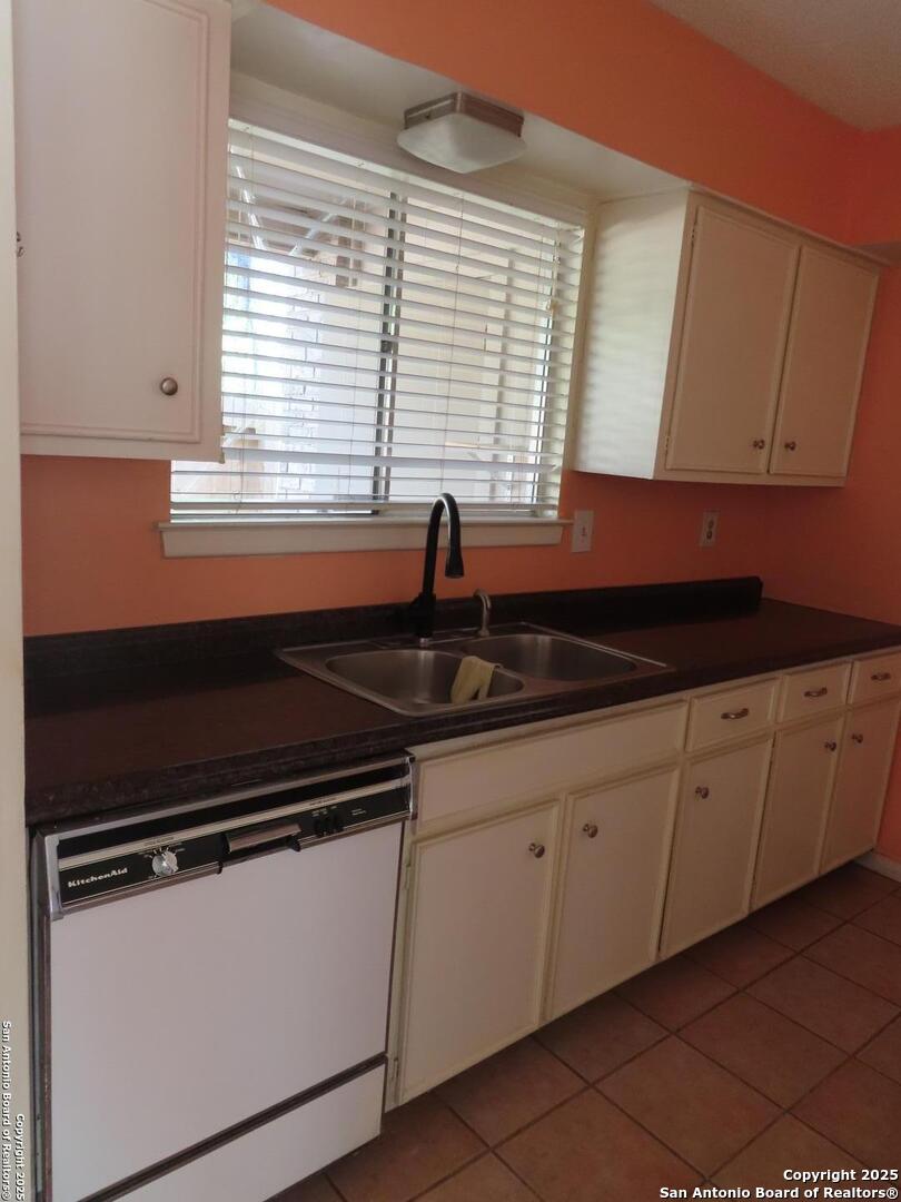 9503 Powhatan San Antonio TX 78230